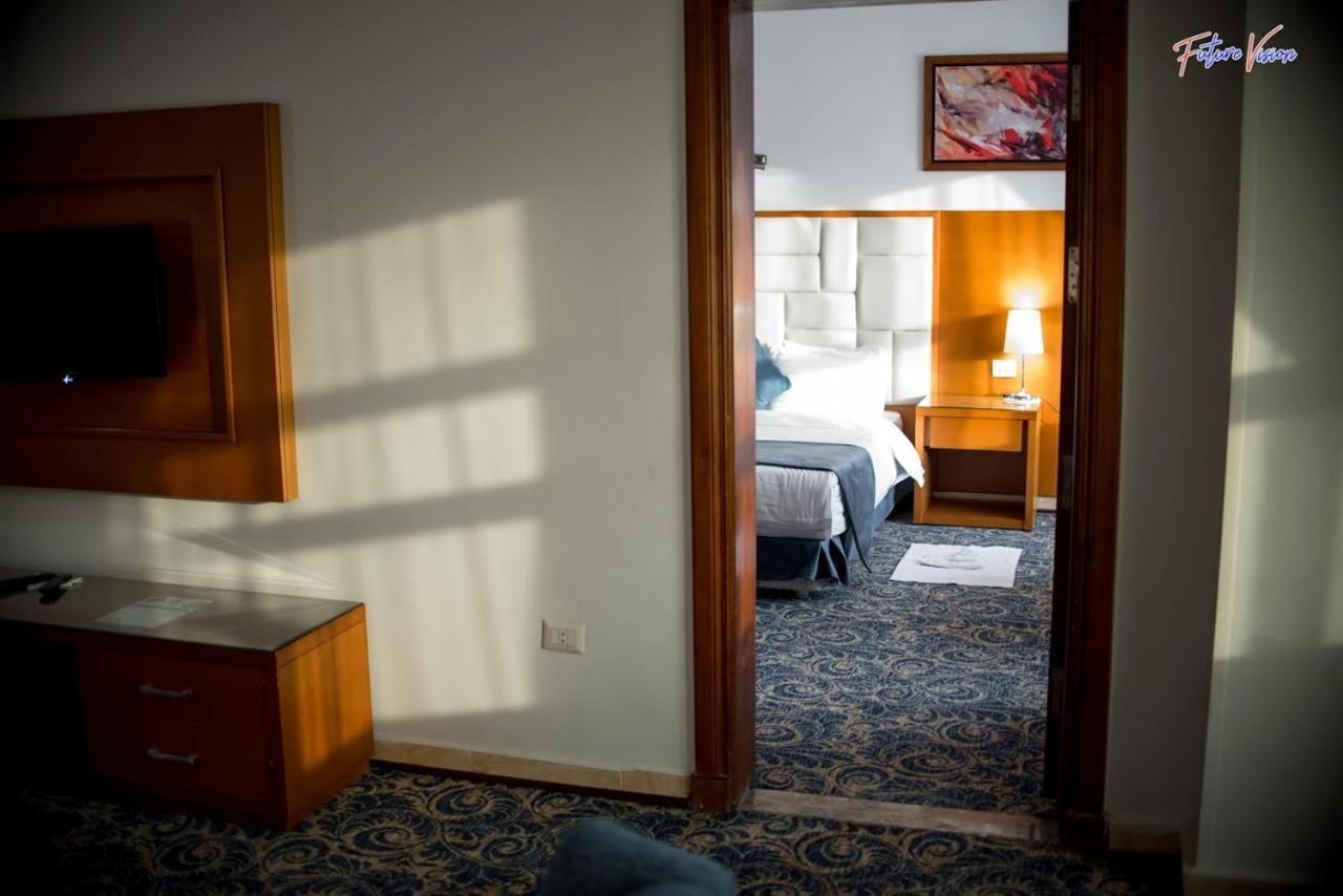 Rehana Plaza 5*