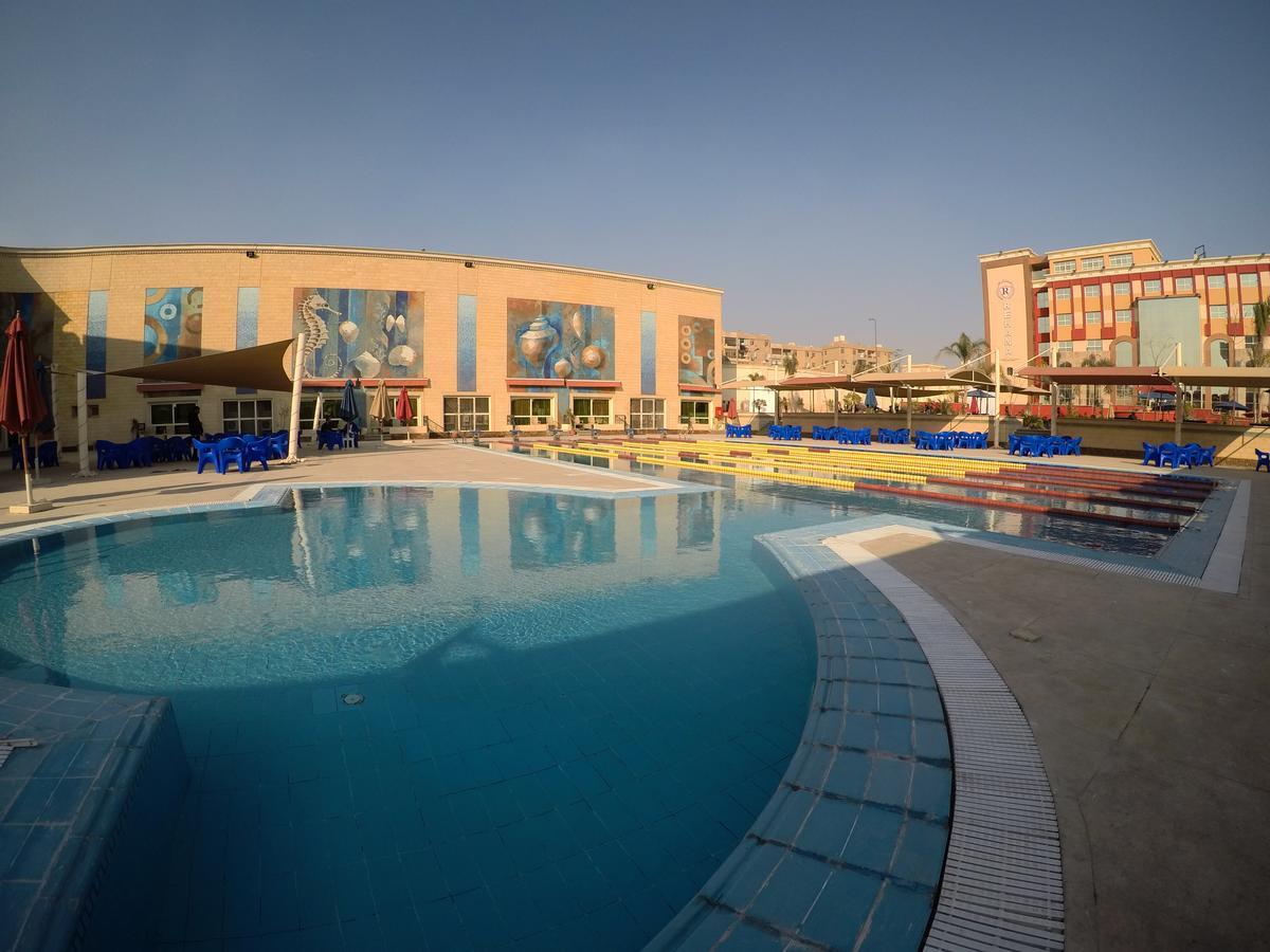 Rehana Plaza فندق 5*