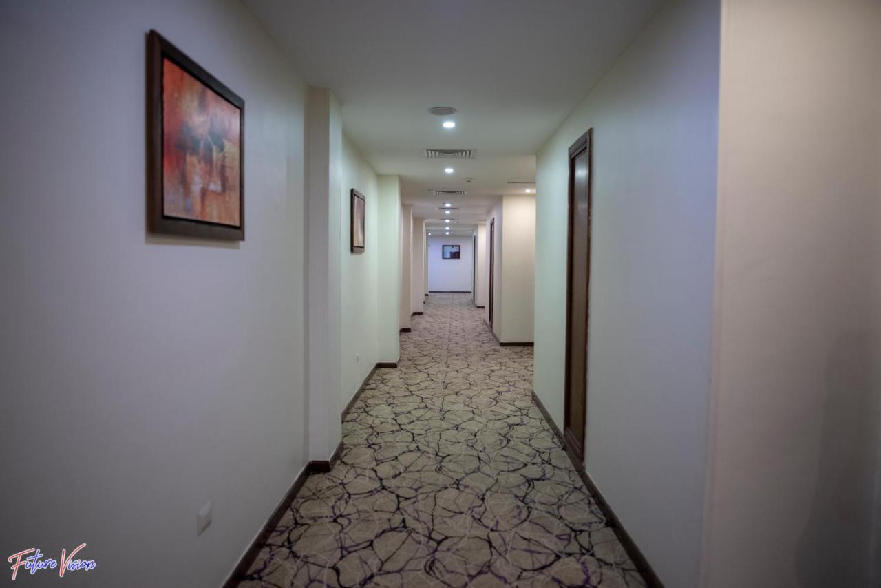 Rehana Plaza